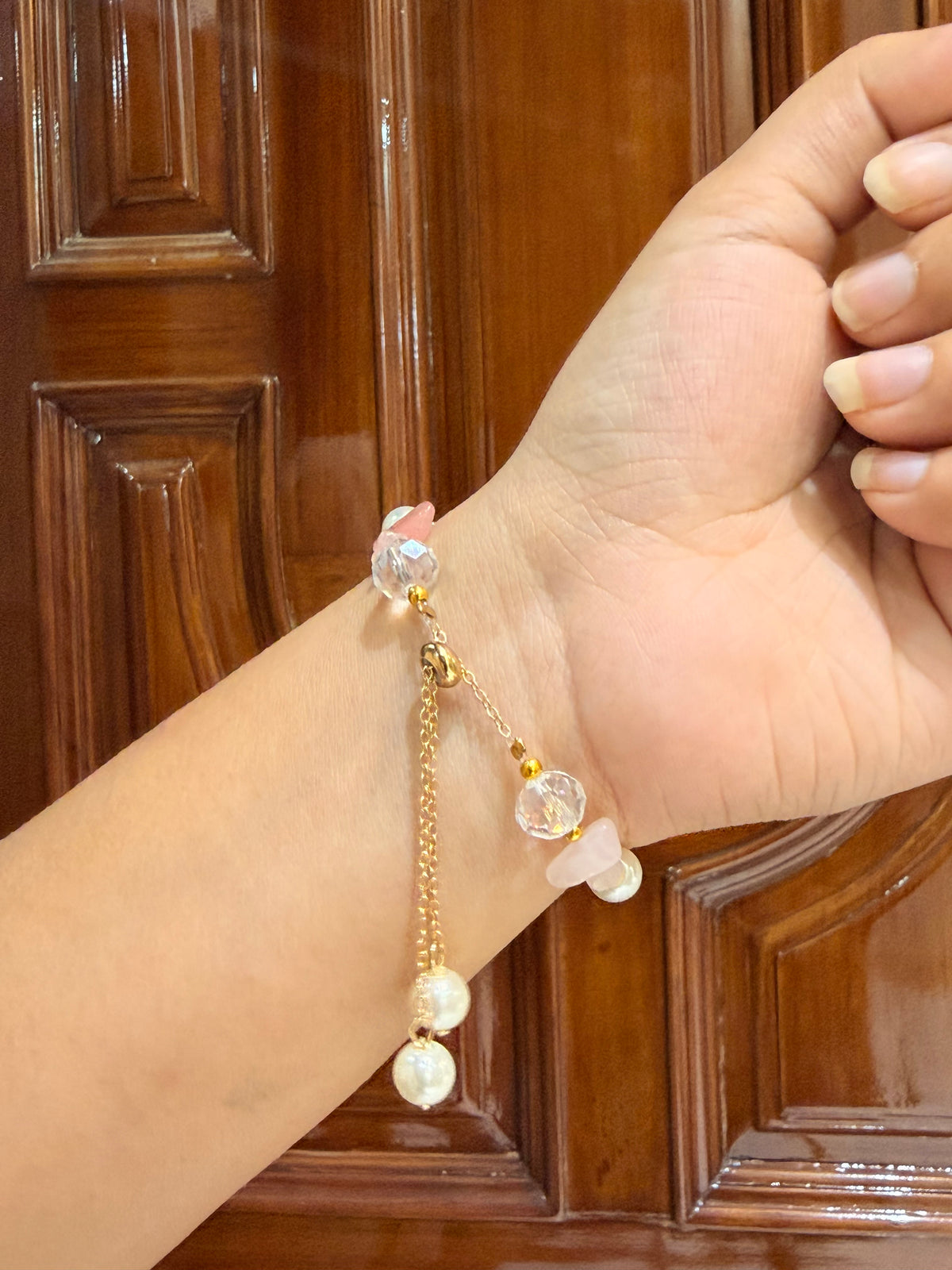 Rosy crystal adjustable bracelet (lavender)