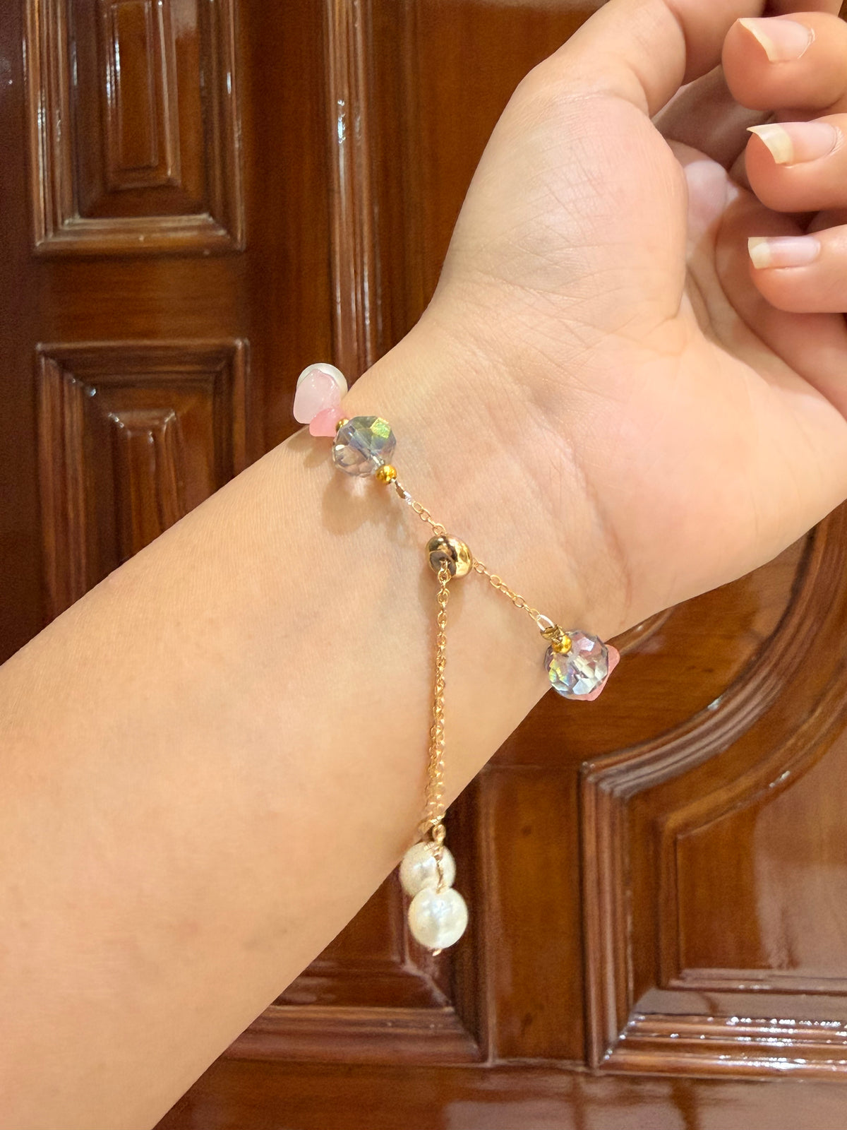 Rosy crystal adjustable bracelet (green)