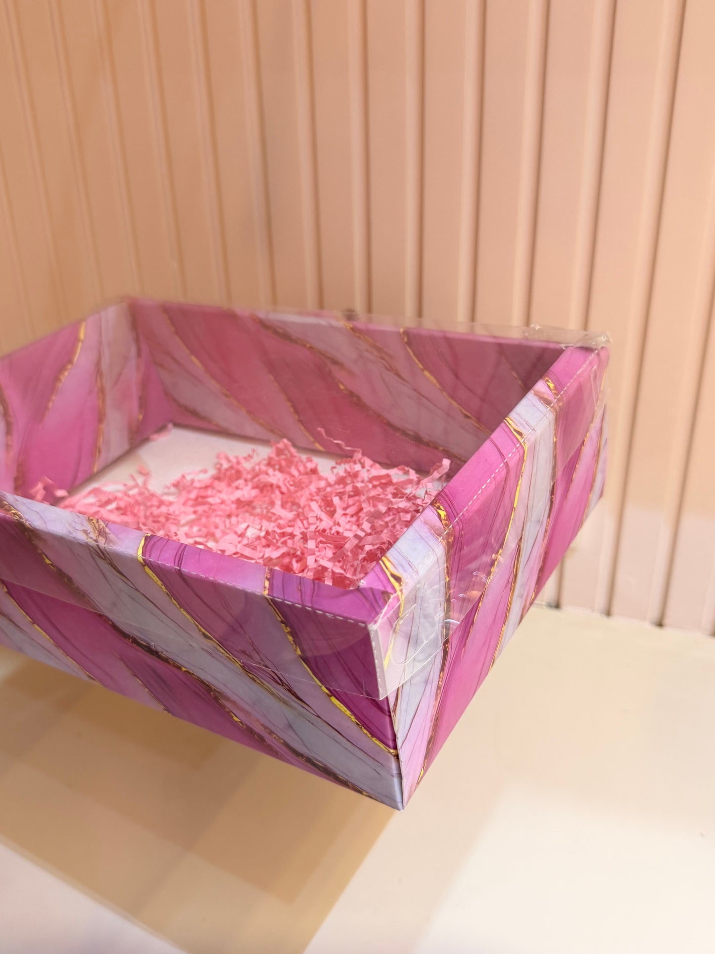 Transparent hamper box (with fairy lights)