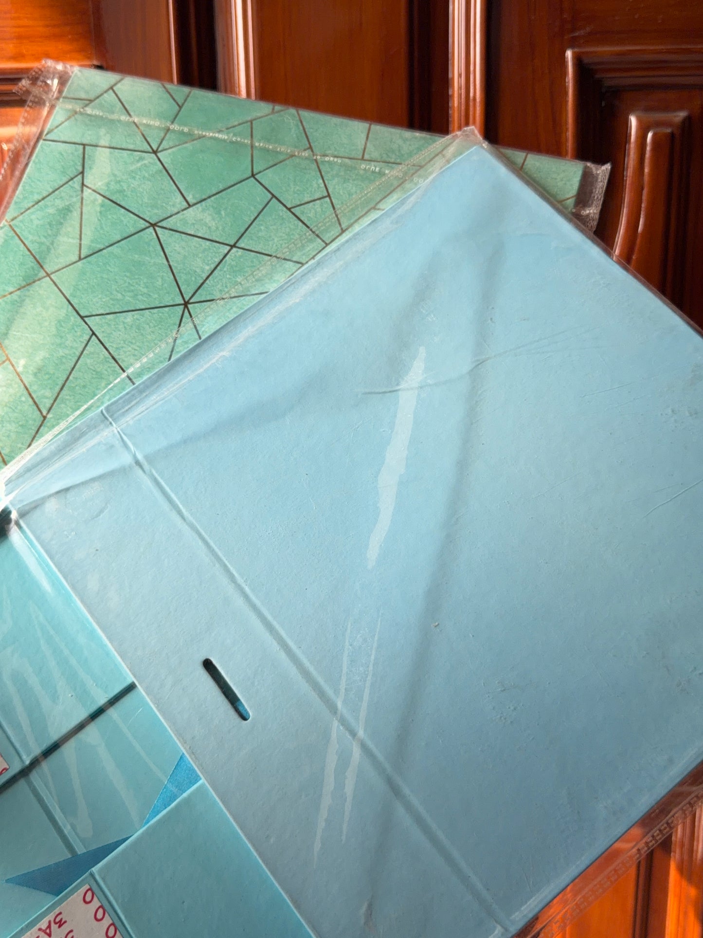 Ribbon collapsible box (medium)