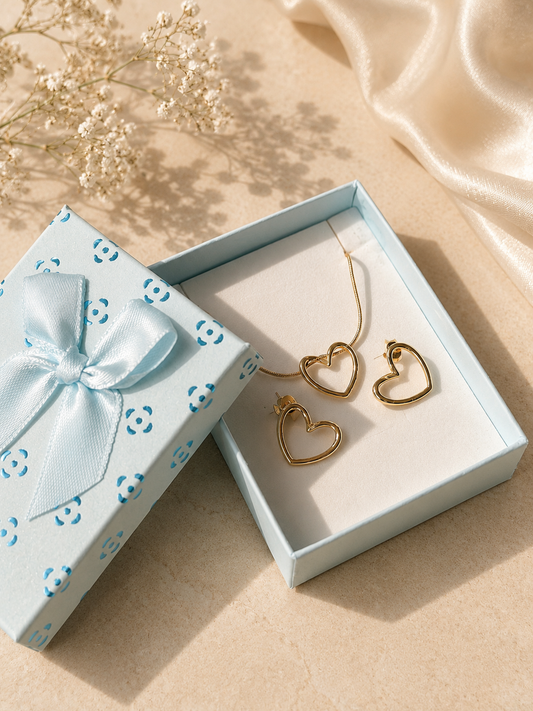 Golden heart whisper set