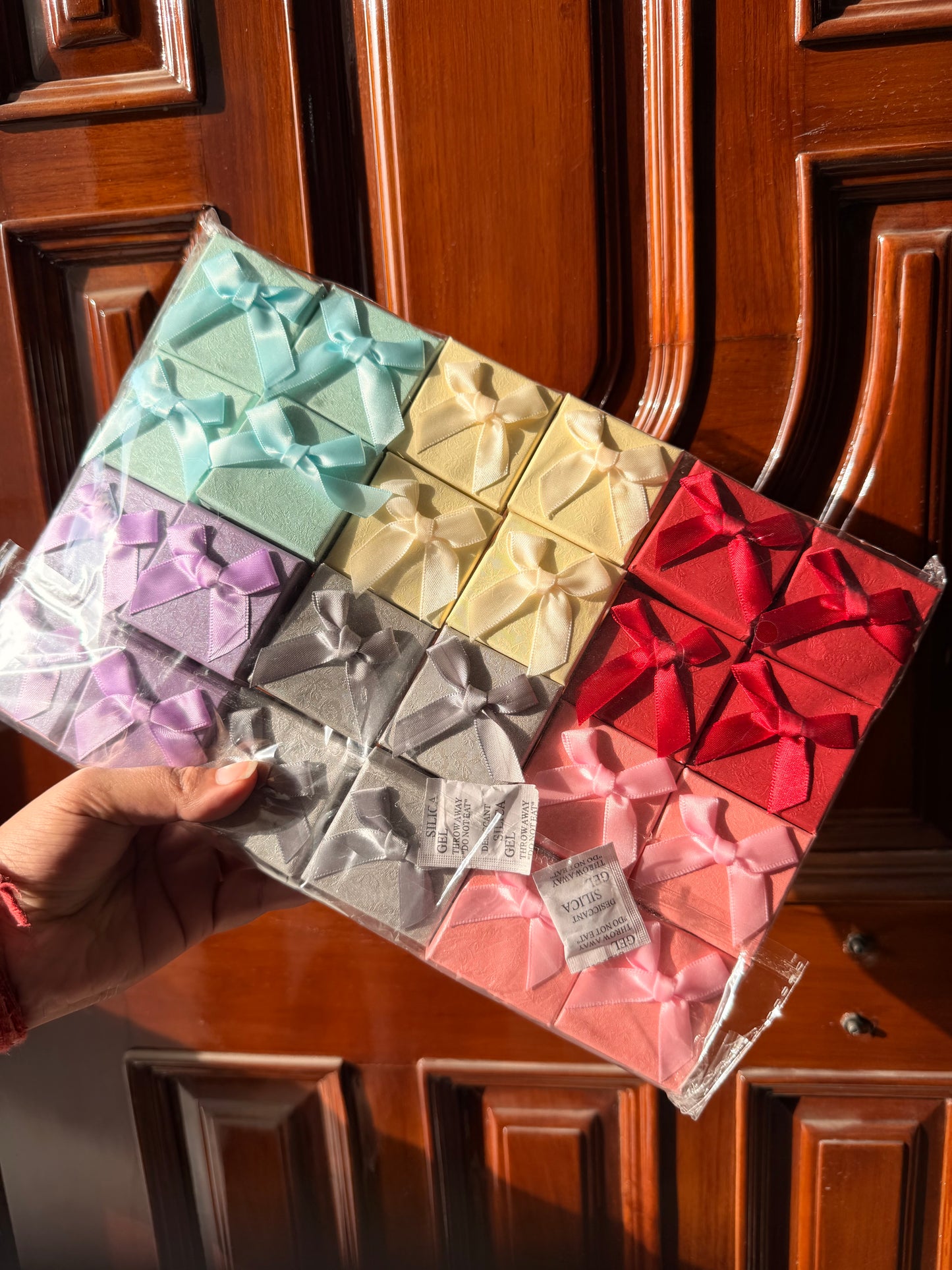 Ring boxes
