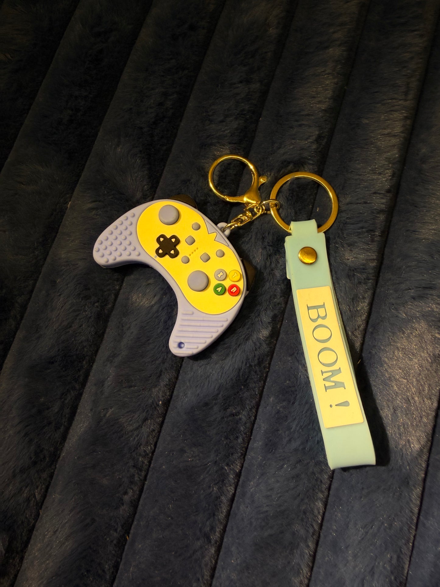 Remote controller silicon keychain