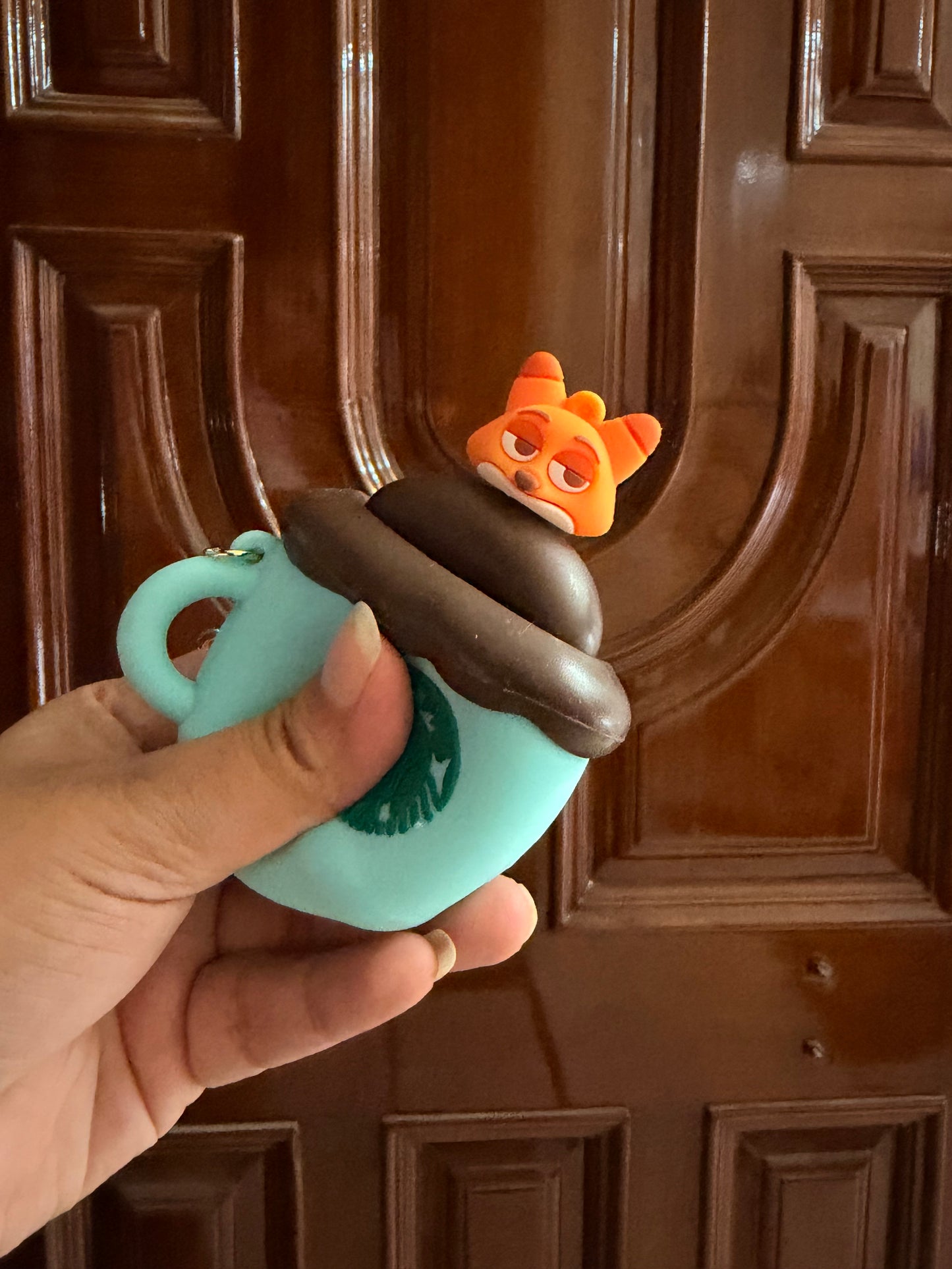 Squeeze me coffee mug charm