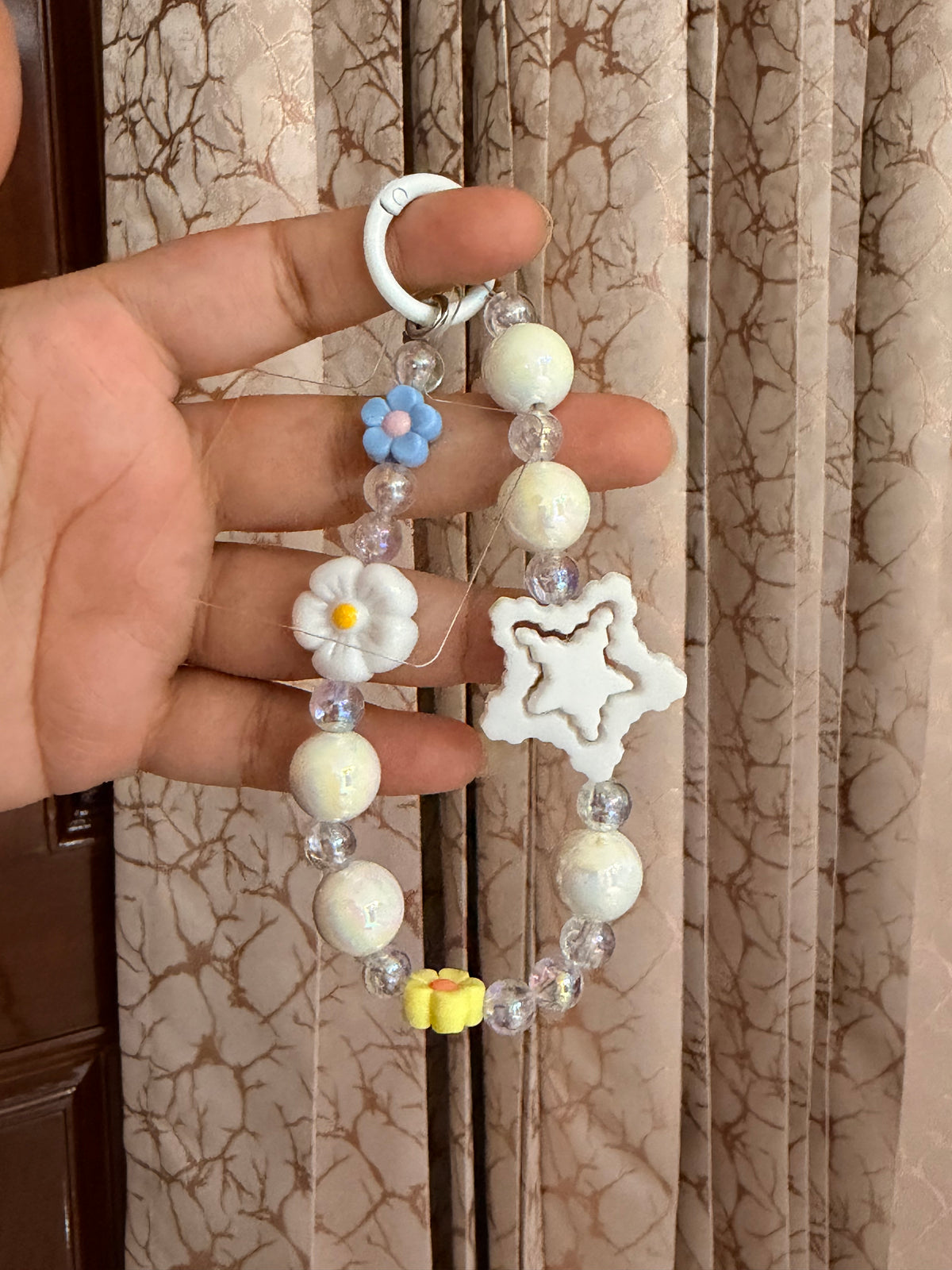 Puzzled star bag/phone charm
