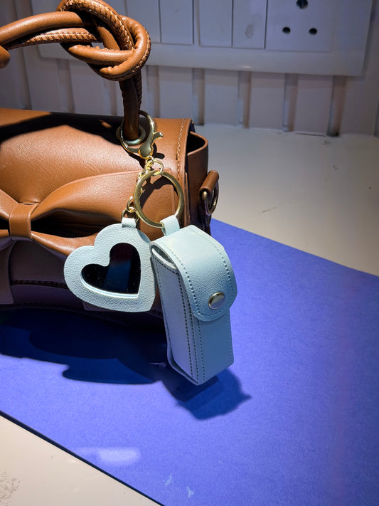 HeartCharm Lipstick holder (blue)