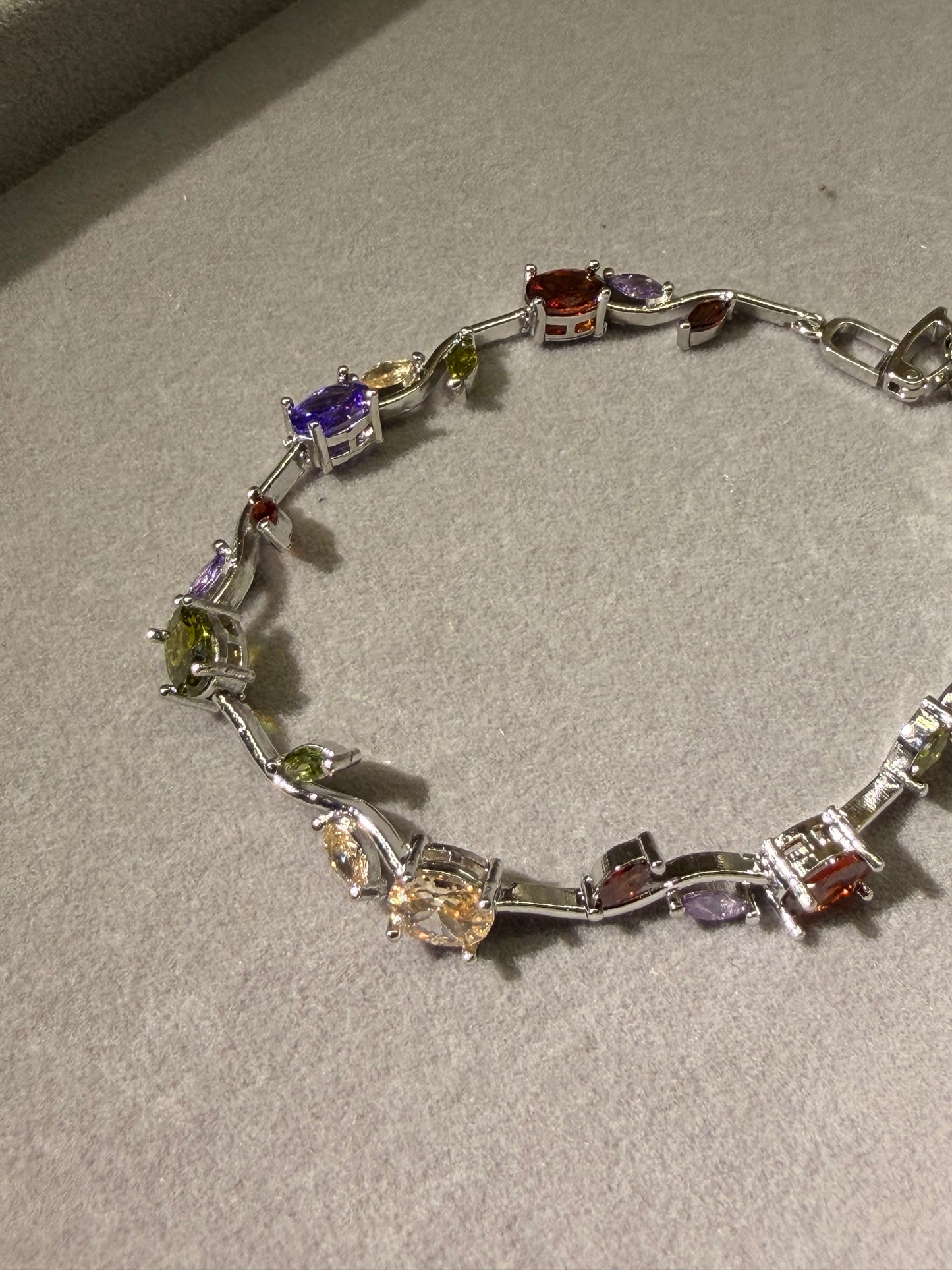 Tulip bracelet