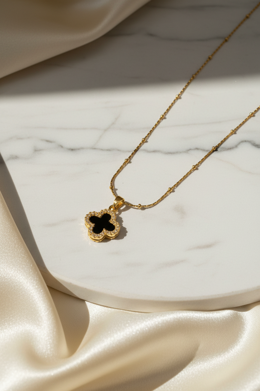 Clover Flip Pendant (Gold Tone)