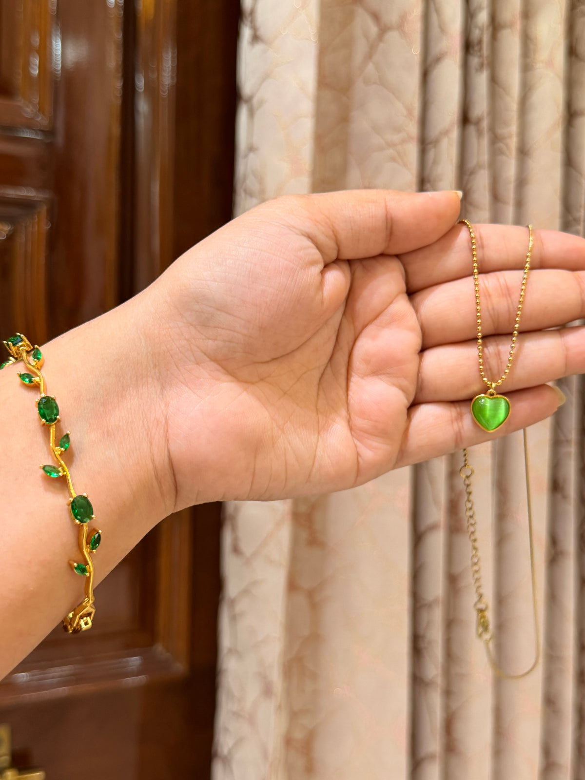 Emerald Love Jewellery Set