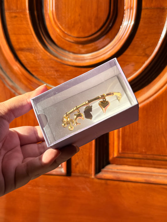 Kada bracelet display box