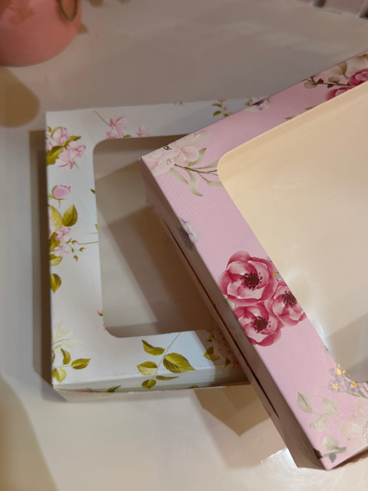 Floral large hamper box
