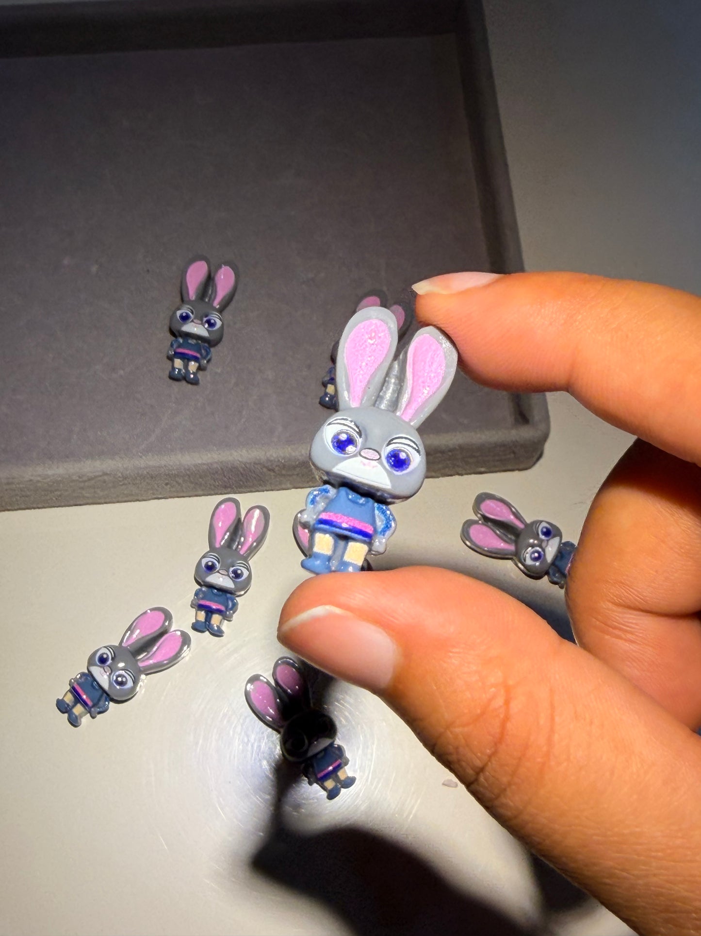 Stickable bunny charms (8pcs)