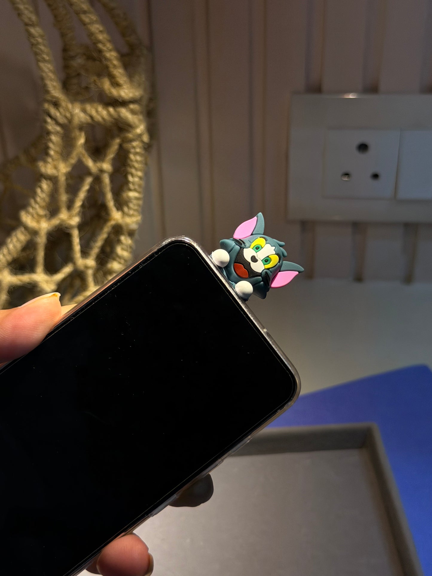 3D tom phone buddy