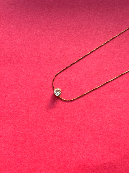 Classic solitaire pendent