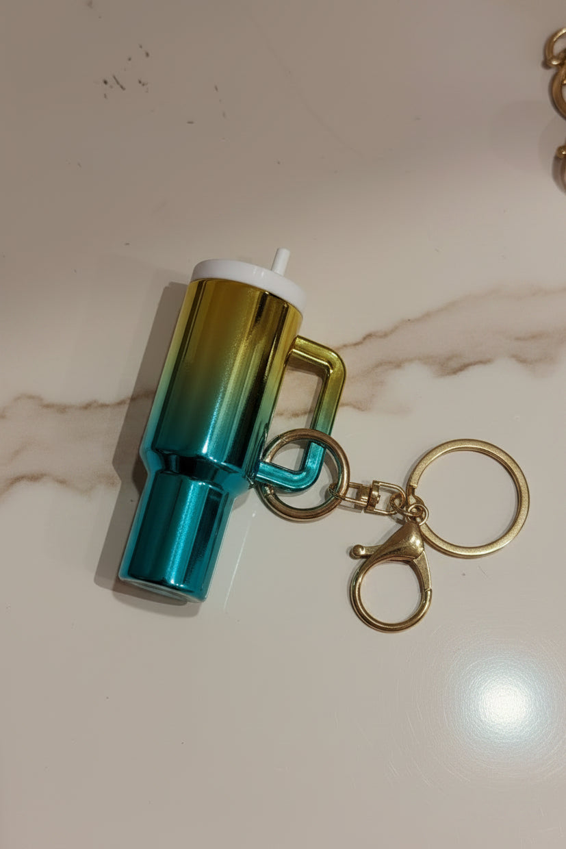 Holographic tumbler keychain