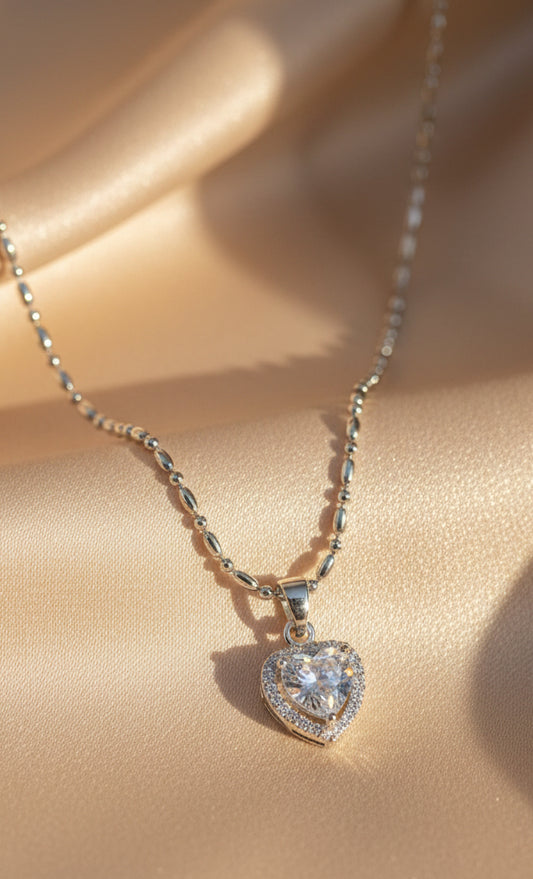 Crystal Heart Whisper Necklace (white)