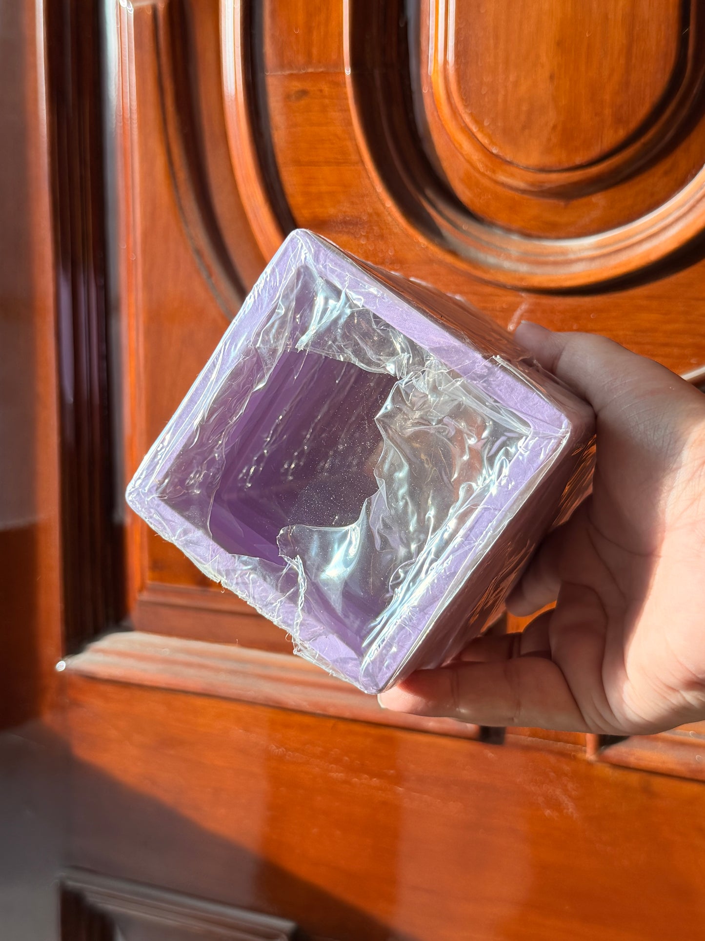 Floating display box (9”9cm)
