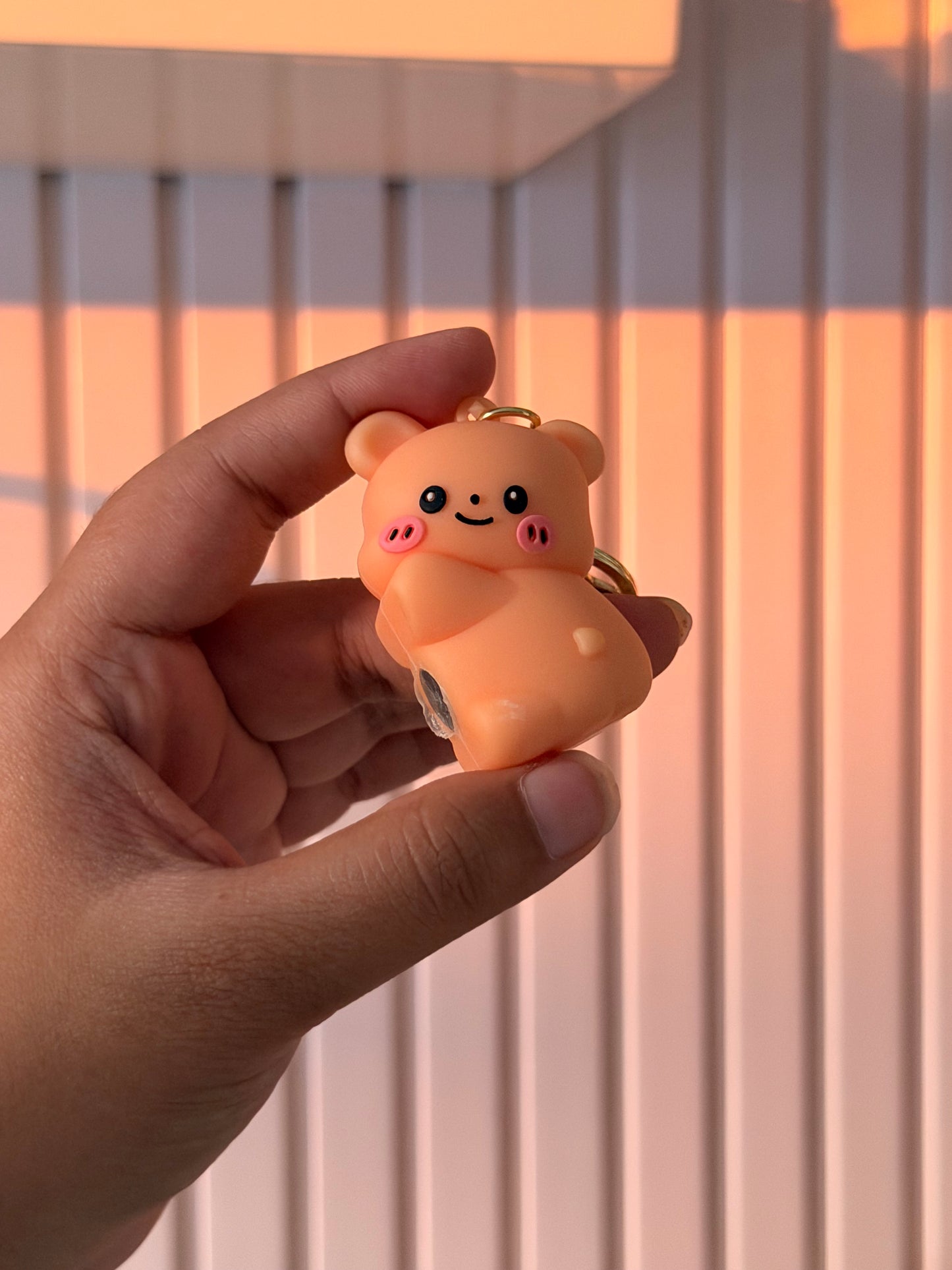 Bear magnetic couple keychain