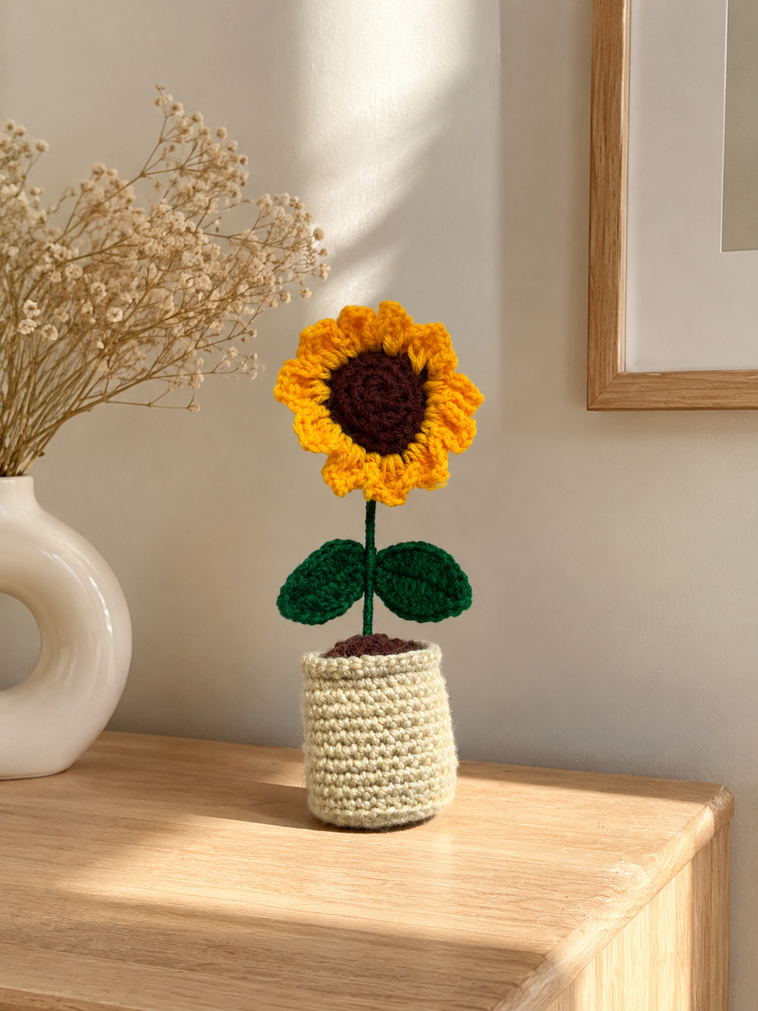 Sunflower crochet pot