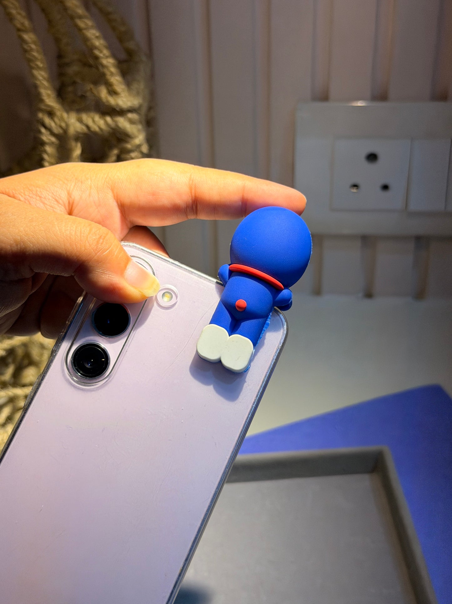 3D Doraemon phone buddy