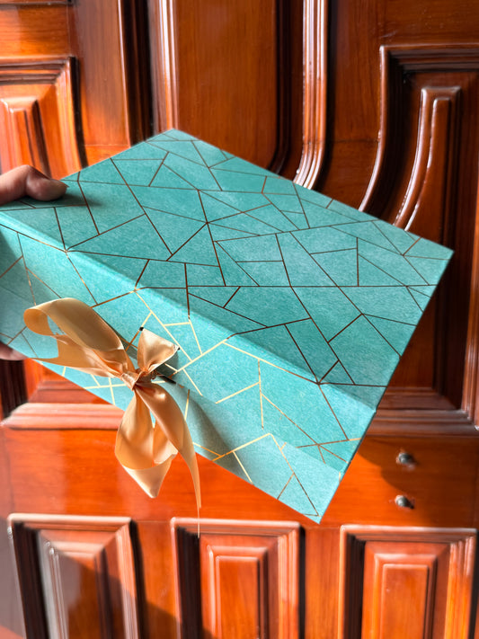 Ribbon collapsible box (medium)