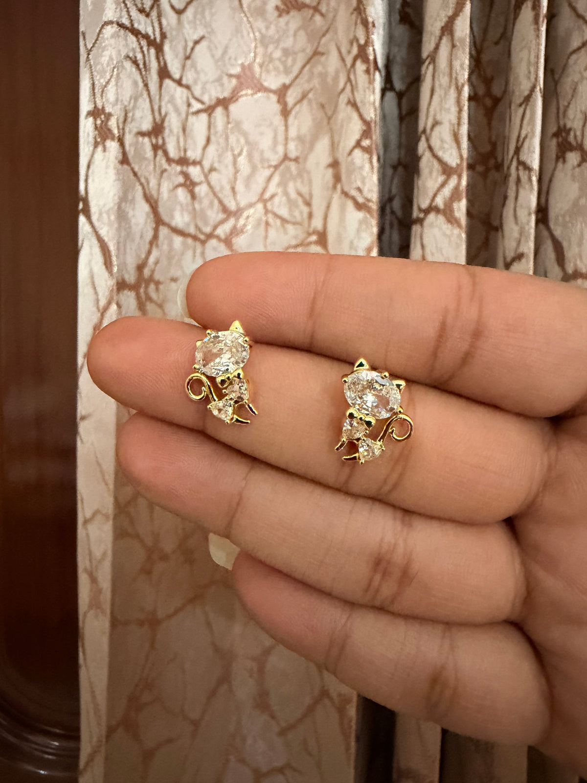Crystal Kitty Stud Earrings